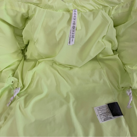 NWT Lululemon Wunder Puff Jacket Faded Zap - Picture 12 of 13